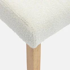4er-Set Stühle mit Bouclé-Bezug und Holzbeinen