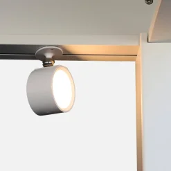 2er-Set wiederaufladbare Lampen für eine Pergola