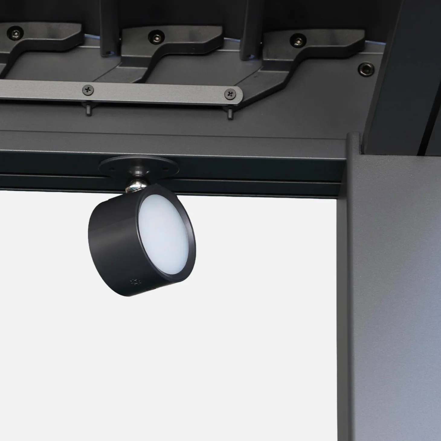 2er-Set wiederaufladbare Lampen für eine Pergola