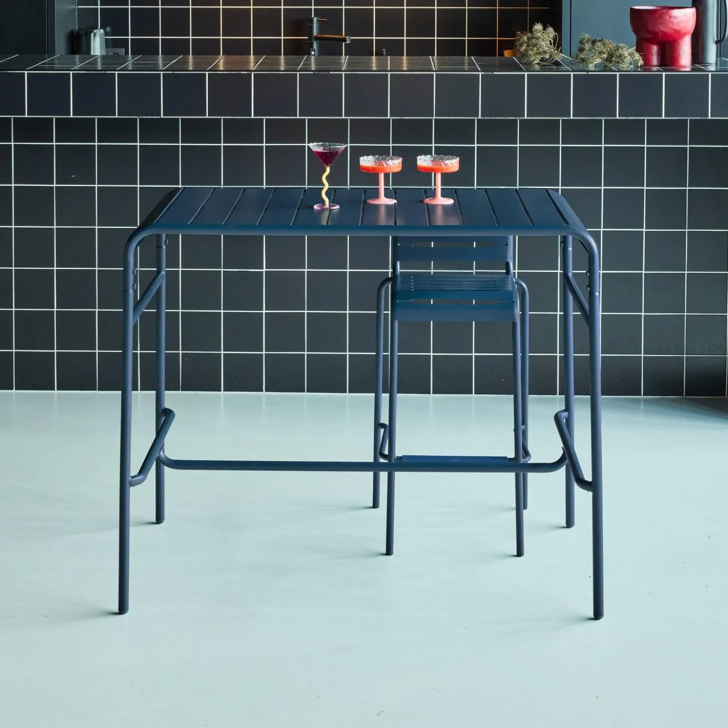Garten-Hochtisch aus Stahl 4 Personen 120 x 70cm x 95 cm