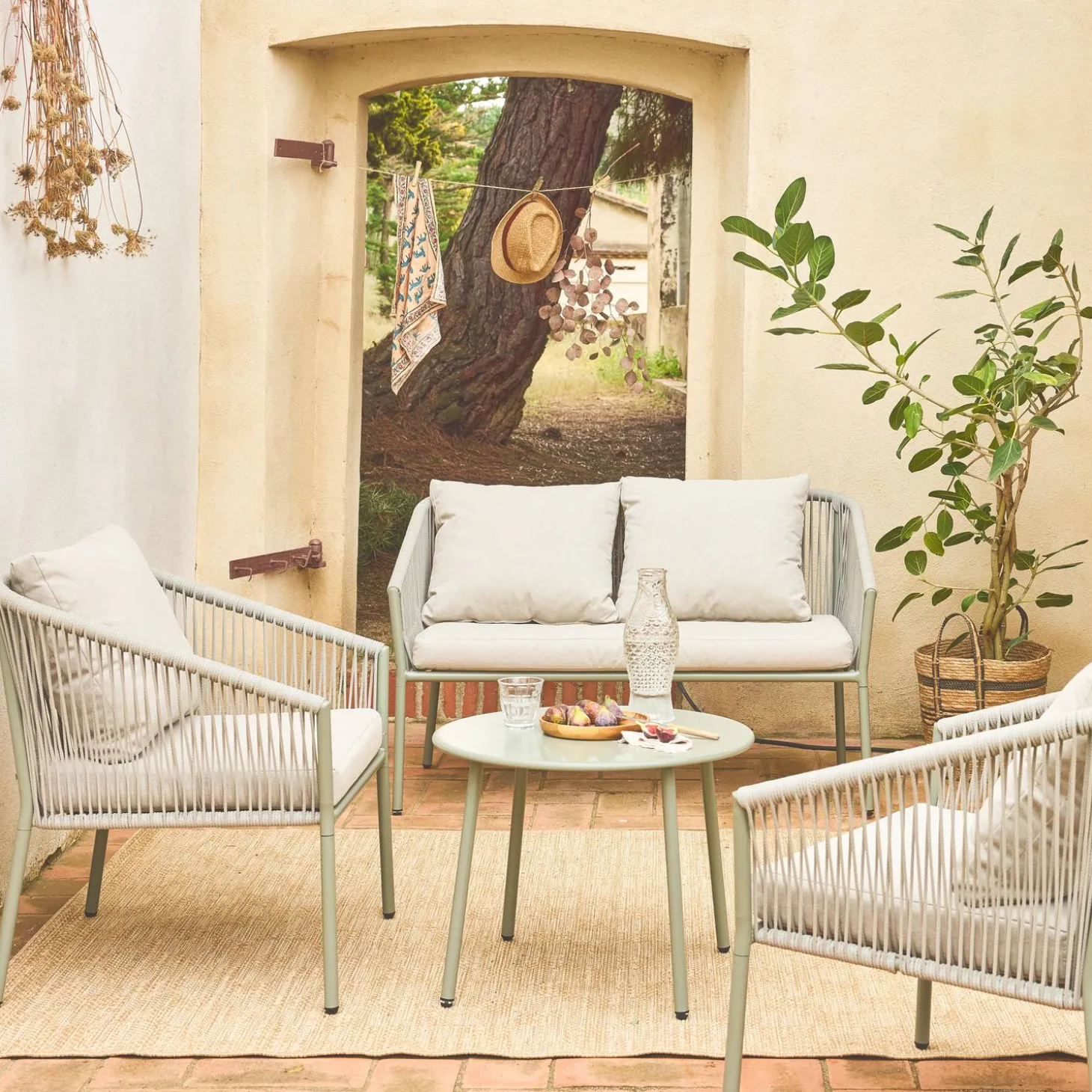 Gartenlounge-Set aus Stahl mit Seilbespannung aus Kunststoff, 4 Plätze