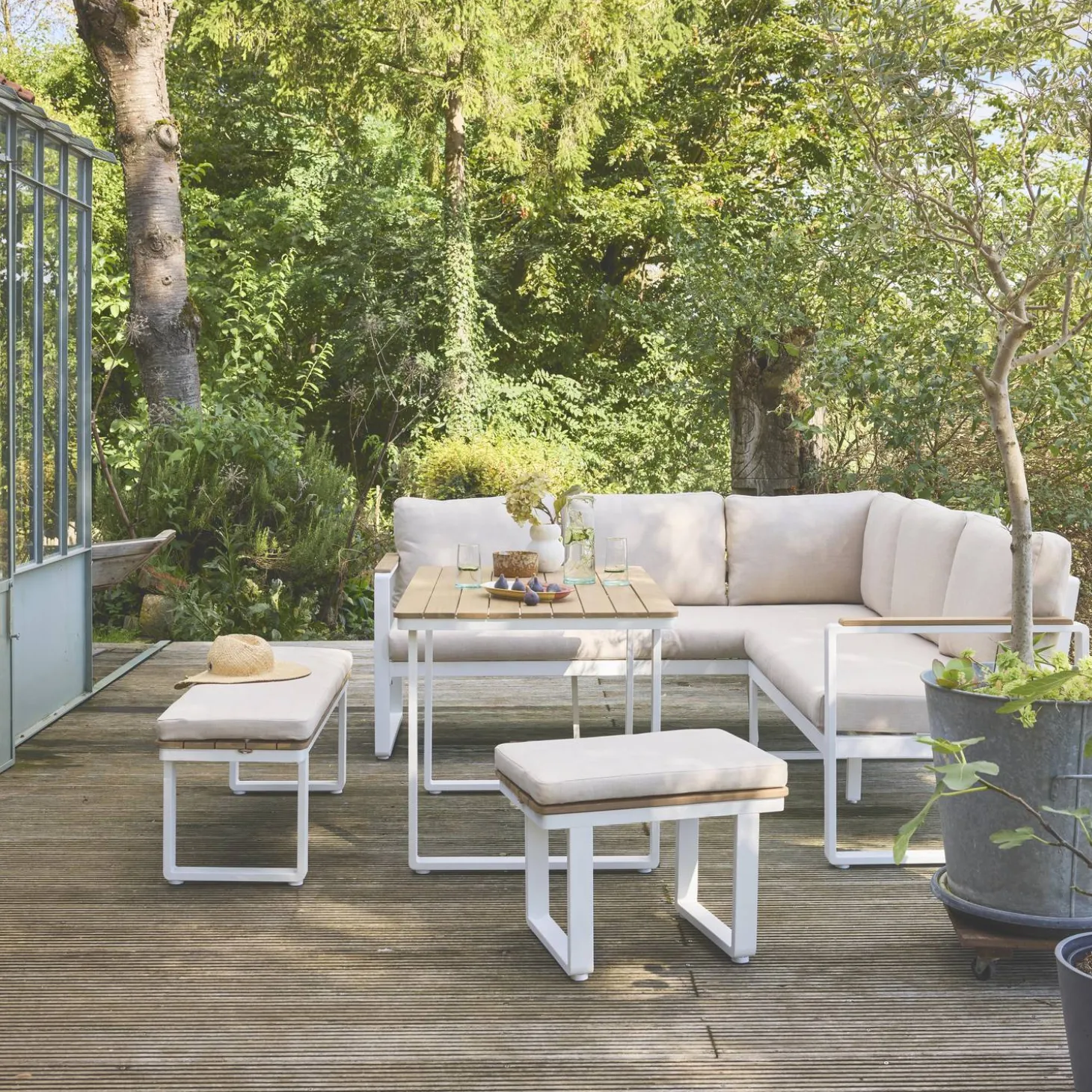 Gartenlounge-Set für 8 Personen aus Akazienholz und Aluminium