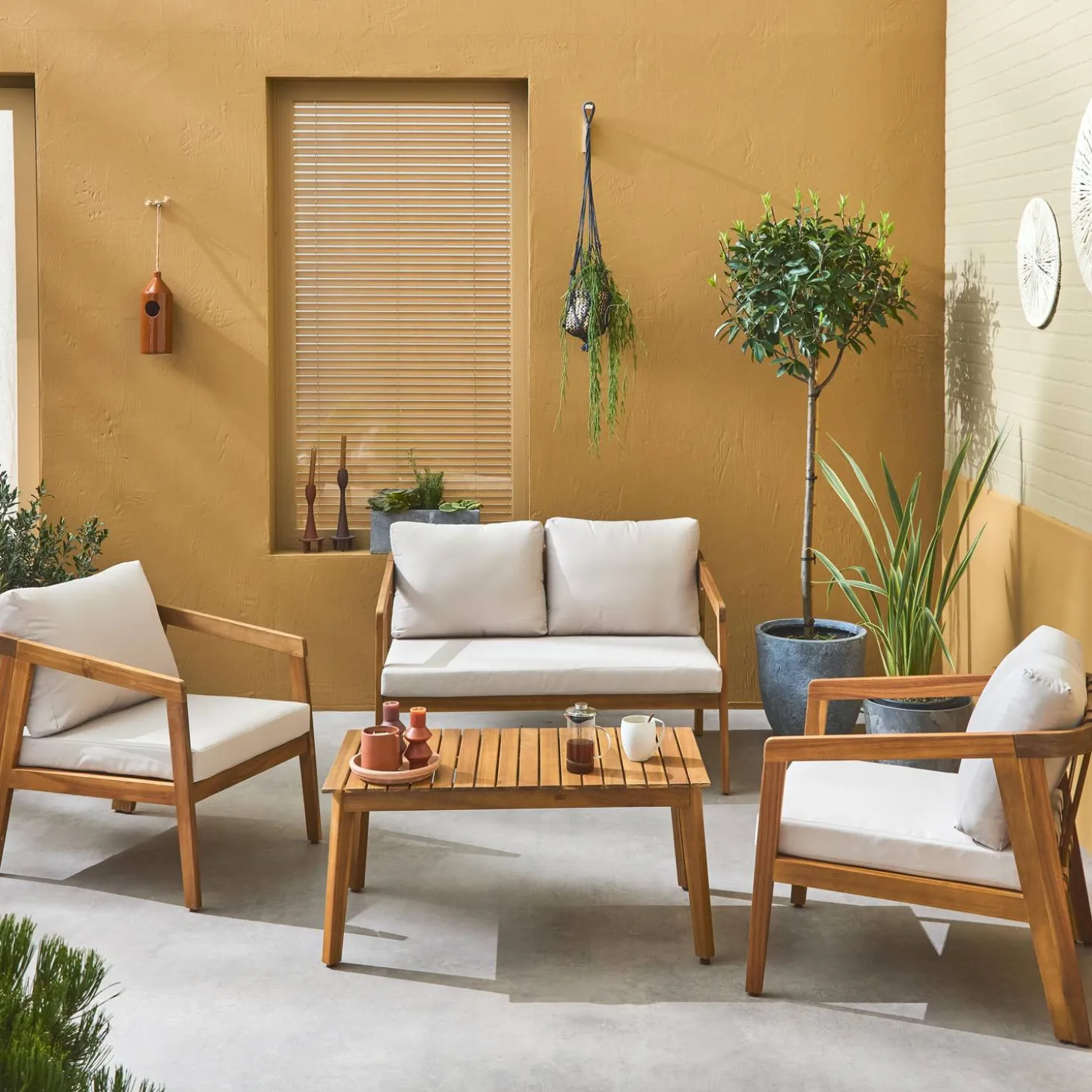 Gartenmöbelset für 4 Personen aus Akazienholz