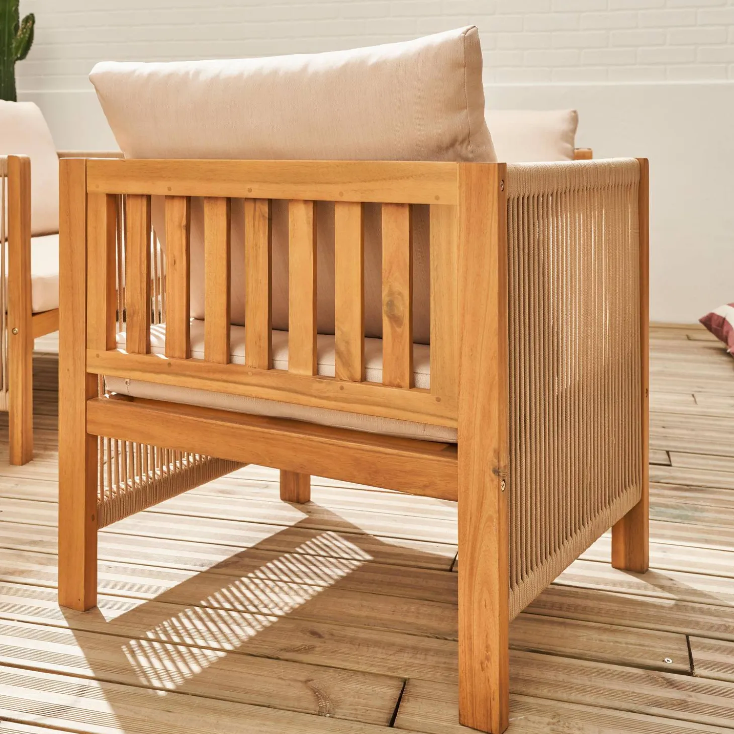Gartenmöbel-Set für 4 Personen aus Holz mit Seilbespannung