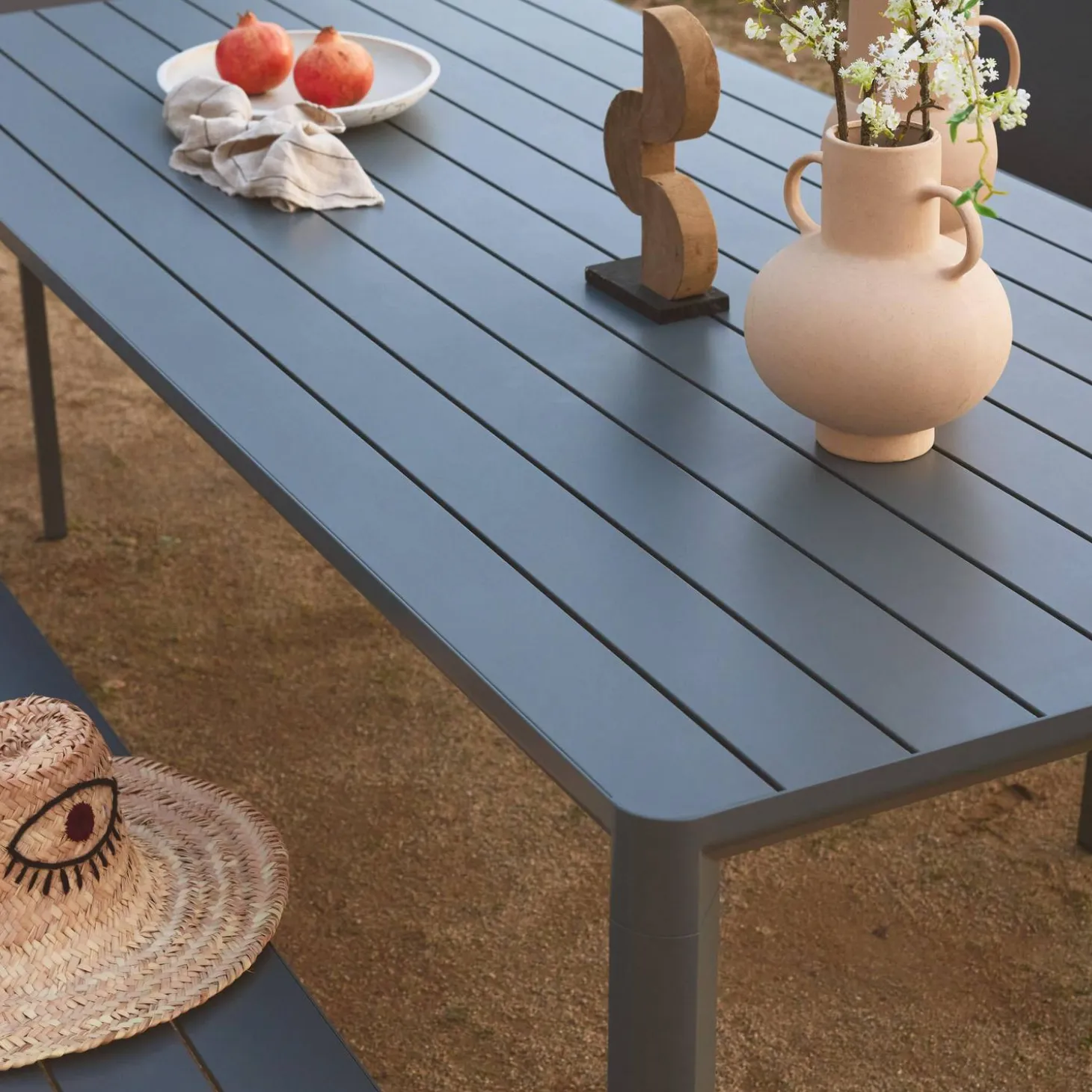 Gartentisch aus Aluminium, 8 Plätze