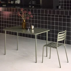 Gartentisch aus Stahl für 4 Personen