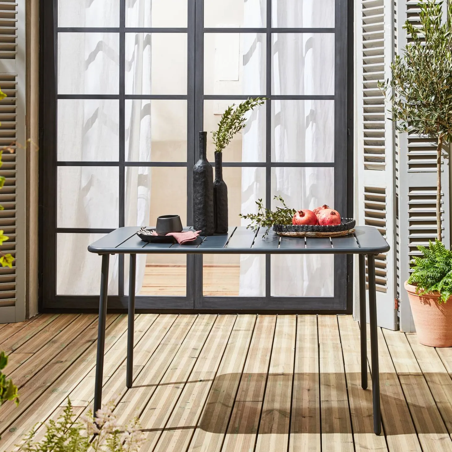 Gartentisch aus Stahl für 4 Personen
