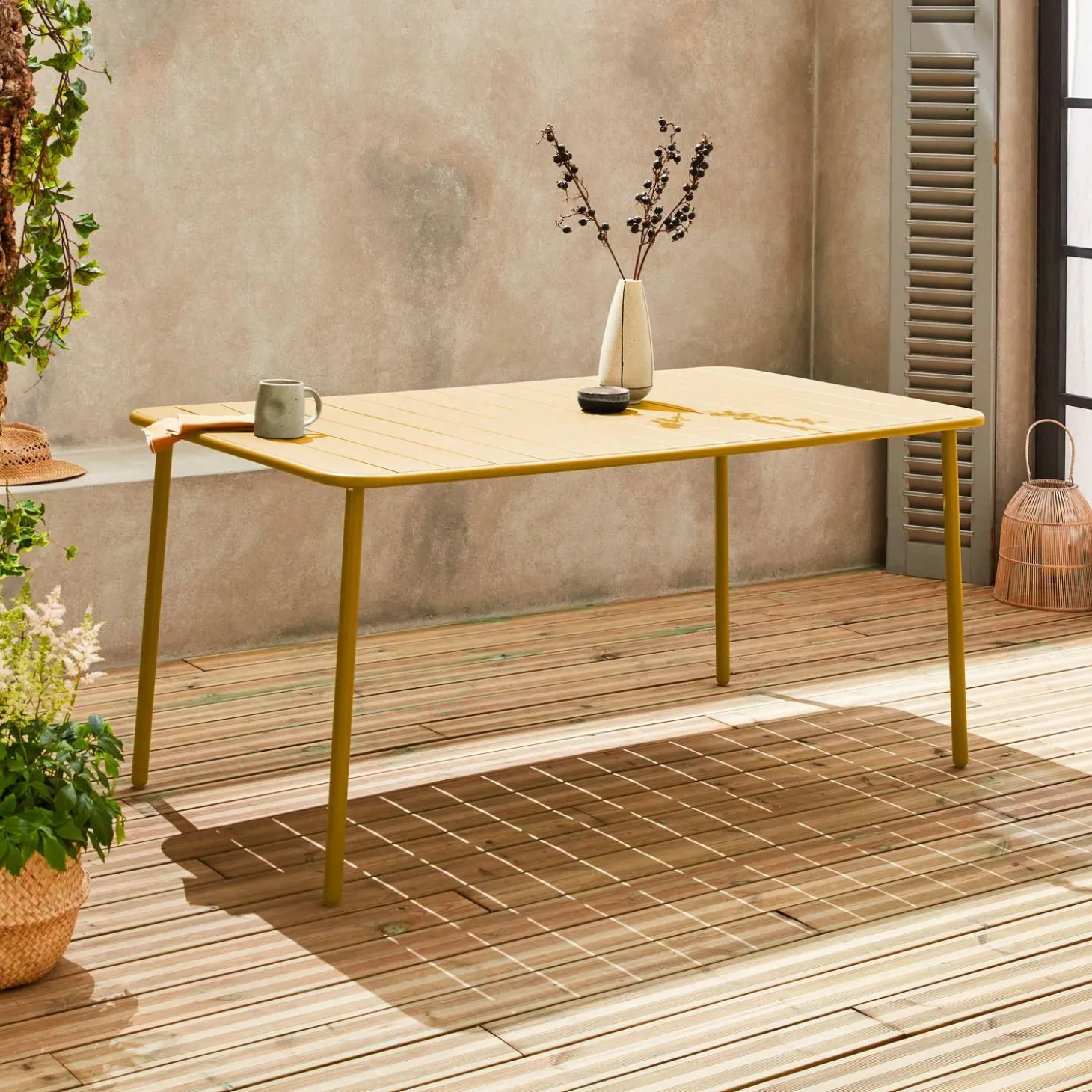 Gartentisch aus Stahl 6-8 Plätze