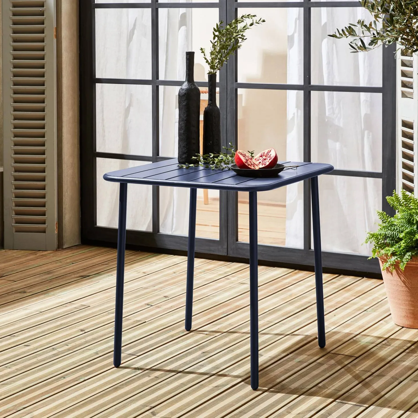 Gartentisch aus Stahl 2 Plätze