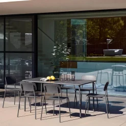Gartentisch aus Stahl + 6 Stühle