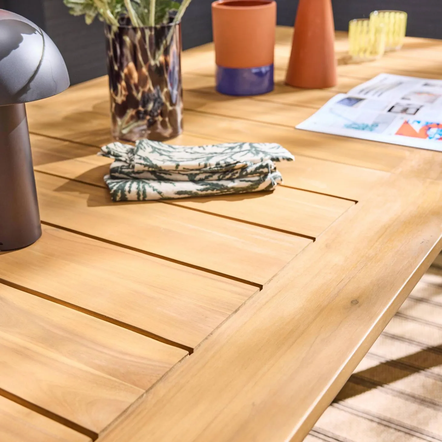Gartentisch ausziehbar aus Akazienholz, 10 Sitzplätze
