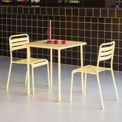 Gartentisch mit 2 Stühlen aus Stahl
