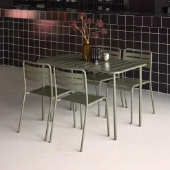 Gartentisch + 4 Stühle aus Stahl