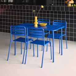 Gartentisch + 4 Stühle aus Stahl