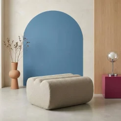 Hocker, Fußhocker mit strukturiertem Bouclé-Bezug
