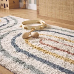 Indoor Kinderteppich Regenbogenmuster, cremefarben und mehrfarbig