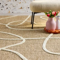 Indoor Teppich mit Jute-Optik, weißes grafisches Reliefmuster