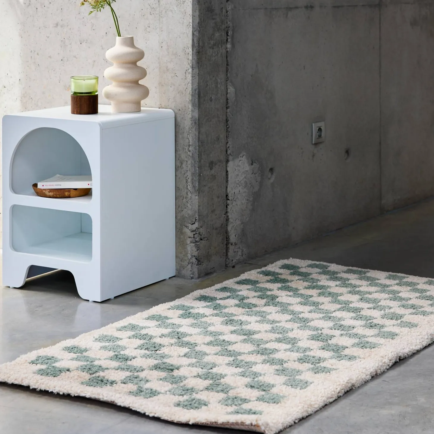 Indoor Teppich Shaggy Schachbrettmuster hellblau und cremefarben