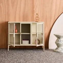 Industrielles Sideboard aus Metall und gehärtetem Glas mit 3 Türen, 100 cm