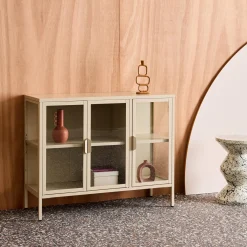 Industrielles Sideboard aus Metall und gehärtetem Glas mit 3 Türen, 100 cm