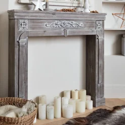 Kaminmantel mit gekalkter Holzoptik