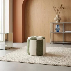 Kinderhocker mit Chenille-Bezug