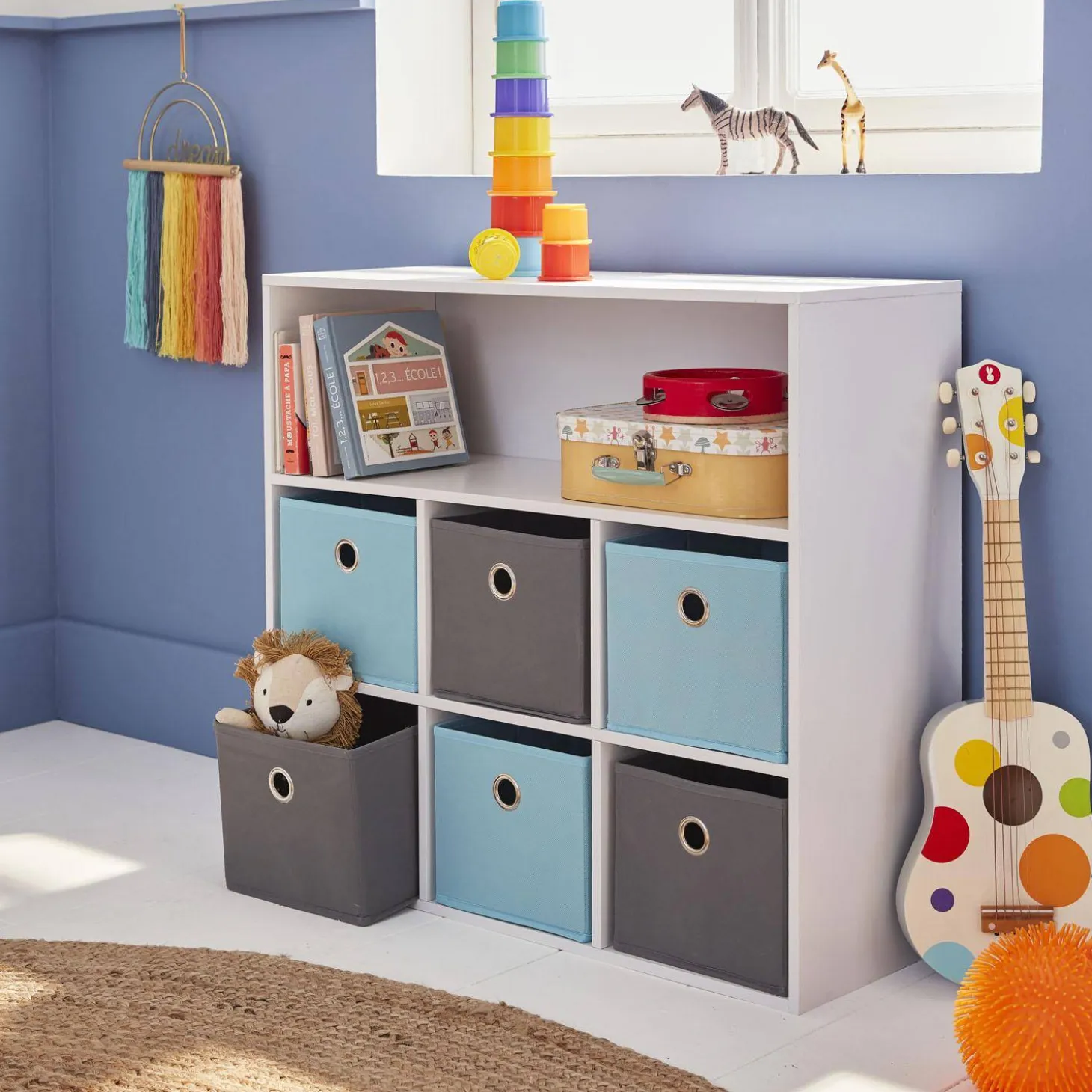 Kinderschrank in weiß
