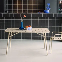 Klappbarer Gartentisch aus Stahl für 6 Personen