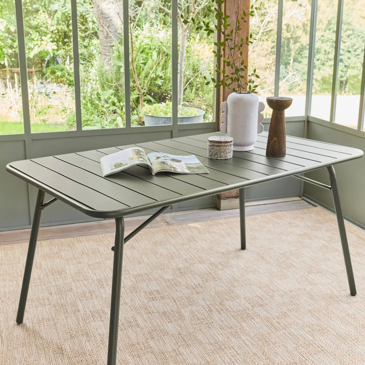 Klappbarer Gartentisch aus Stahl für 6 Personen