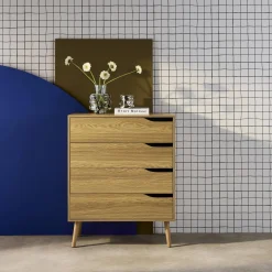Kommode mit Holzdekor, 4 Schubladen