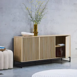 Modernes Sideboard mit Holzoptik und Rillenmuster, 3 Türen, B 160 cm