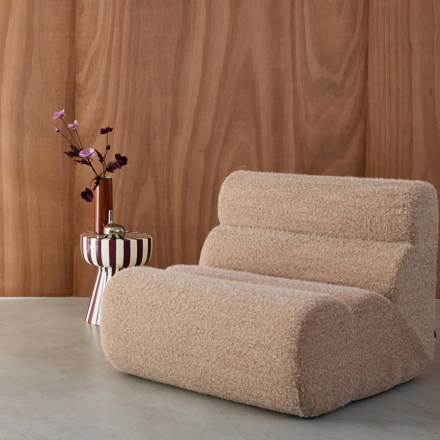 Modularer Lounge-Sessel mit Bezug im Alpaka-Look