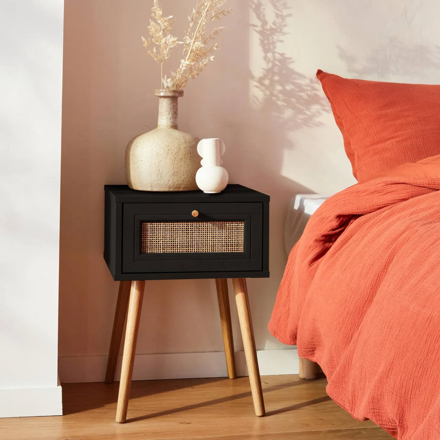 Nachttisch mit Holzeffekt und Rattan-Geflecht, 1 Schublade