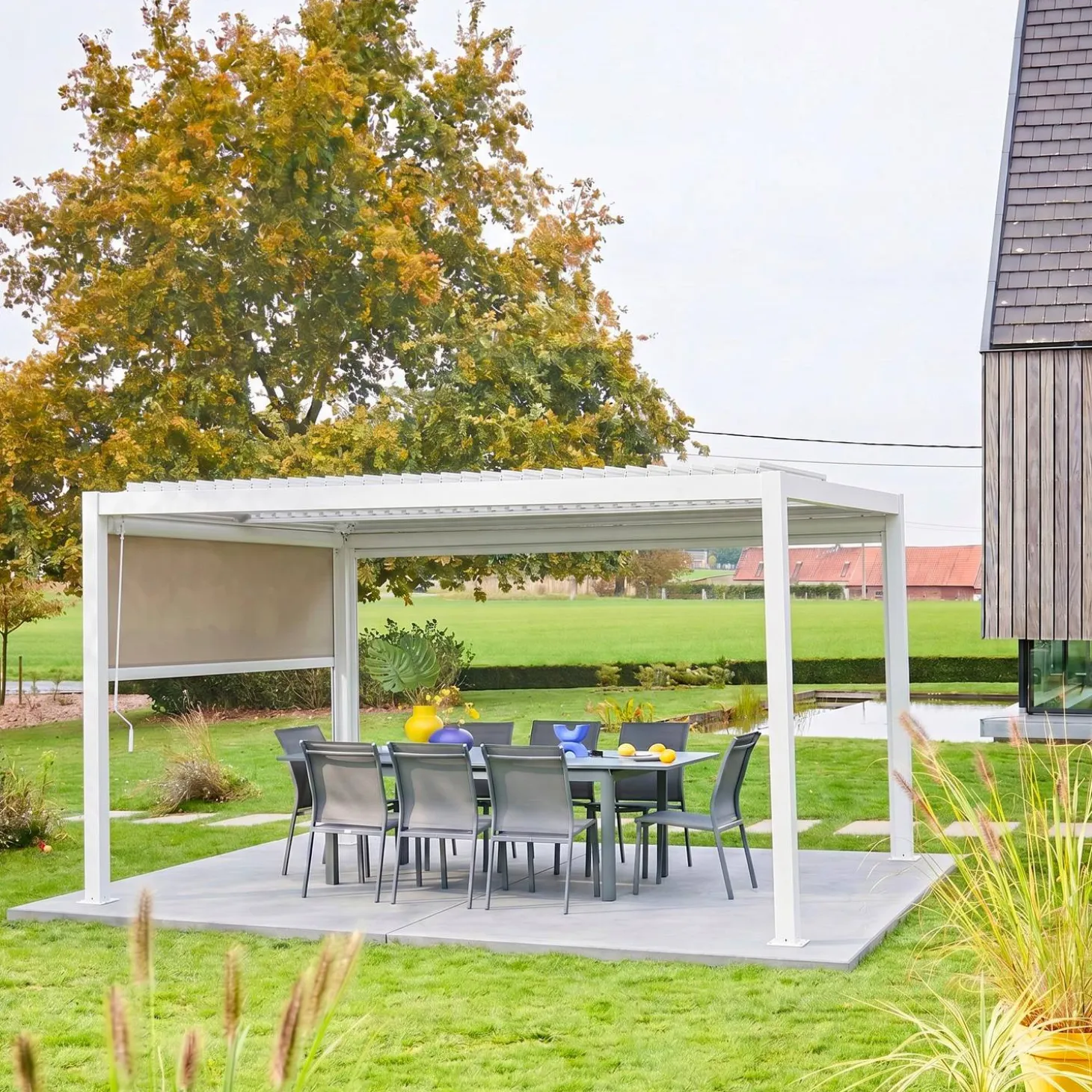 Pergola mit Lamellendach Palace 3x4m + Markise 3m