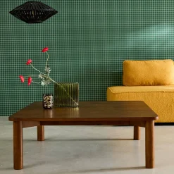 Quadratischer Couchtisch Heveaholz und Eichenfurnier
