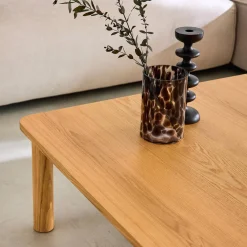 Quadratischer Couchtisch Heveaholz und Eichenfurnier