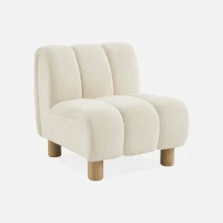 Relaxsessel mit abgerundeten Beinen aus Holz mit Bouclé-Bezug