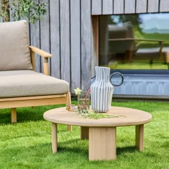 Runder Garten-Couchtisch aus Akazienholz