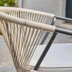 Runder Gartentisch Ø140 cm aus Aluminium und Glas + 6 Sessel