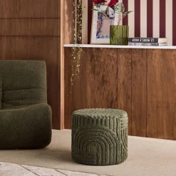 Runder Hocker aus getuftetem Bouclé