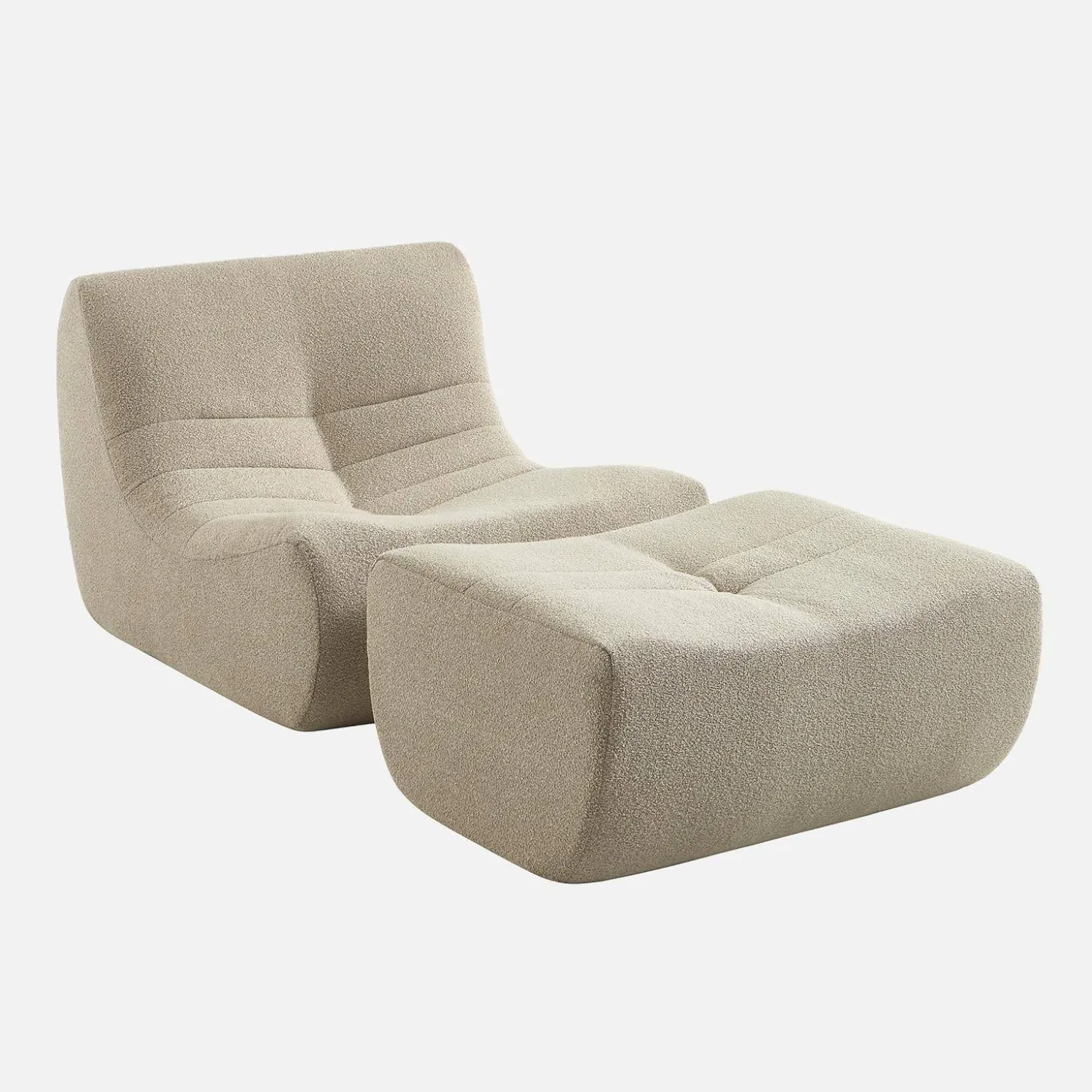 Sessel mit strukturiertem Bouclé-Bezug und Hocker