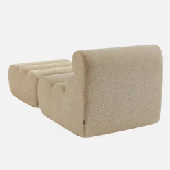 Sessel mit strukturiertem Bouclé-Bezug und Hocker