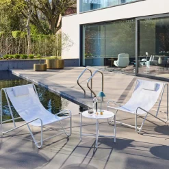 Set aus 2 Liegesesseln mit rundem Tisch aus Stahl