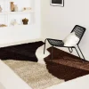Shaggy-Teppich mit geometrischem Muster in Beige, Braun, Schwarz