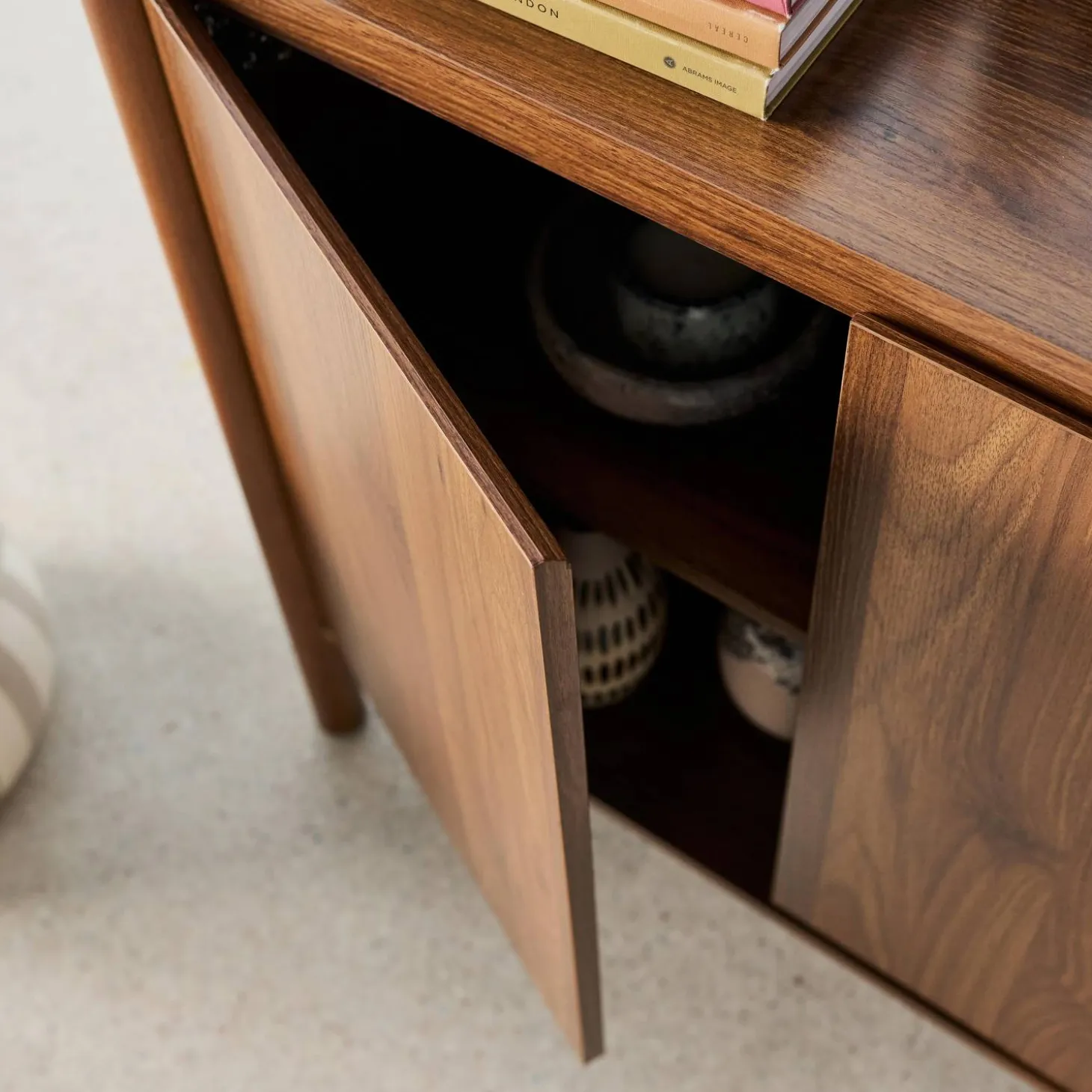 Sideboard Holzdekor 2 Türen 80 cm