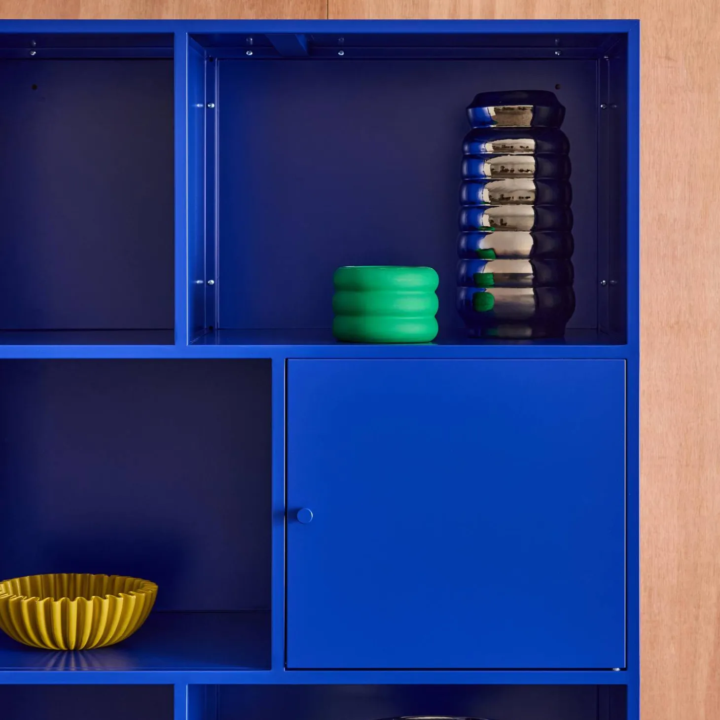 Sideboard, industrielles Aufbewahrungsmöbel aus Stahl mit 8 Stauräumen