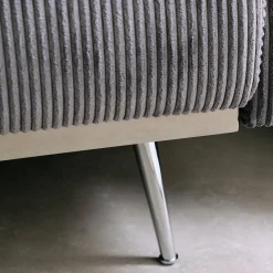 2-3-Sitzer Design-Schlafsofa mit Cordbezug und verchromten Metallfüßen