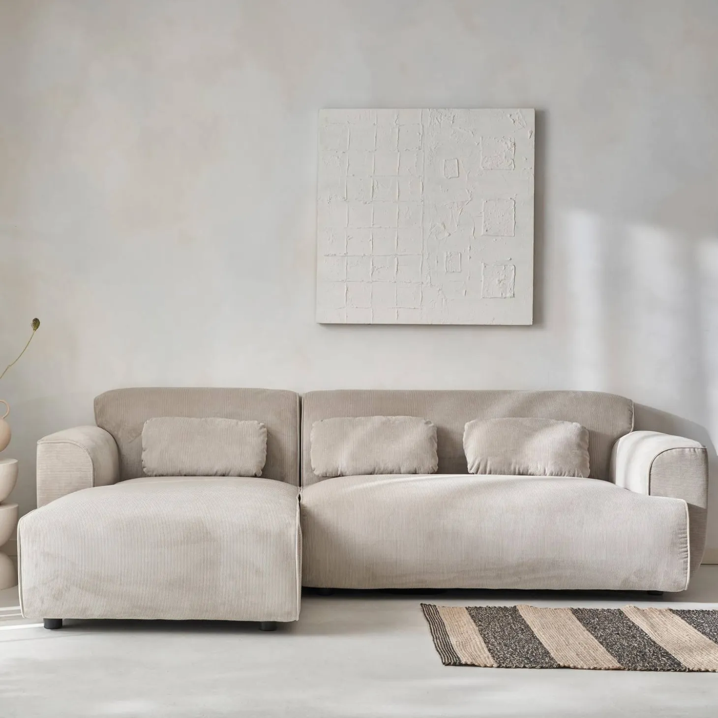 2-3-Sitzer Ecksofa mit Cordbezug, Recamiere links