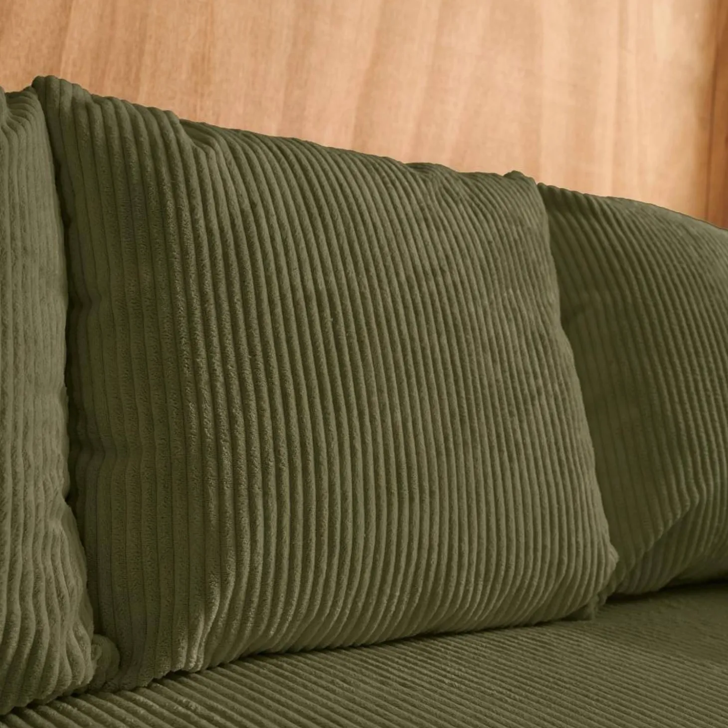 3-Sitzer Ecksofa mit Schlaffunktion und Cordbezug, Recamiere beidseitig montierbar