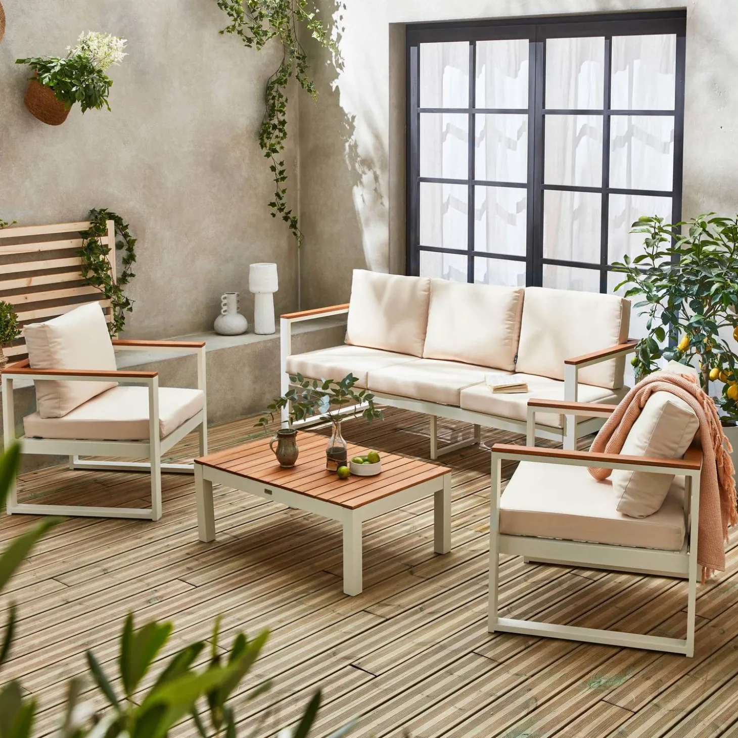 5-Sitzer Gartengarnitur aus Aluminium und Eukalyptus